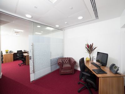 Mayfair Place Office Space - W1J
